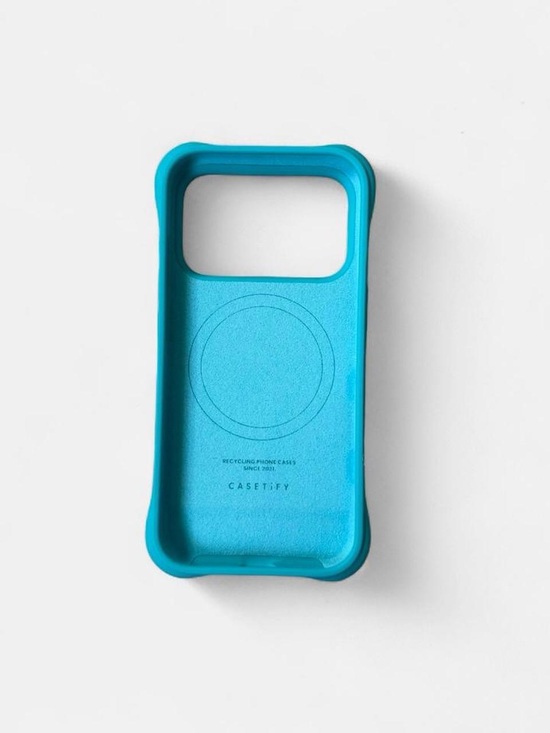 gdragon x casetify iphone 17 pro case